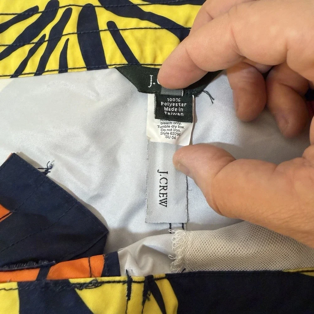 J Crew Swim Trunks Board Shorts Blue With‎ Floral Print Men's 33 Drawstring
